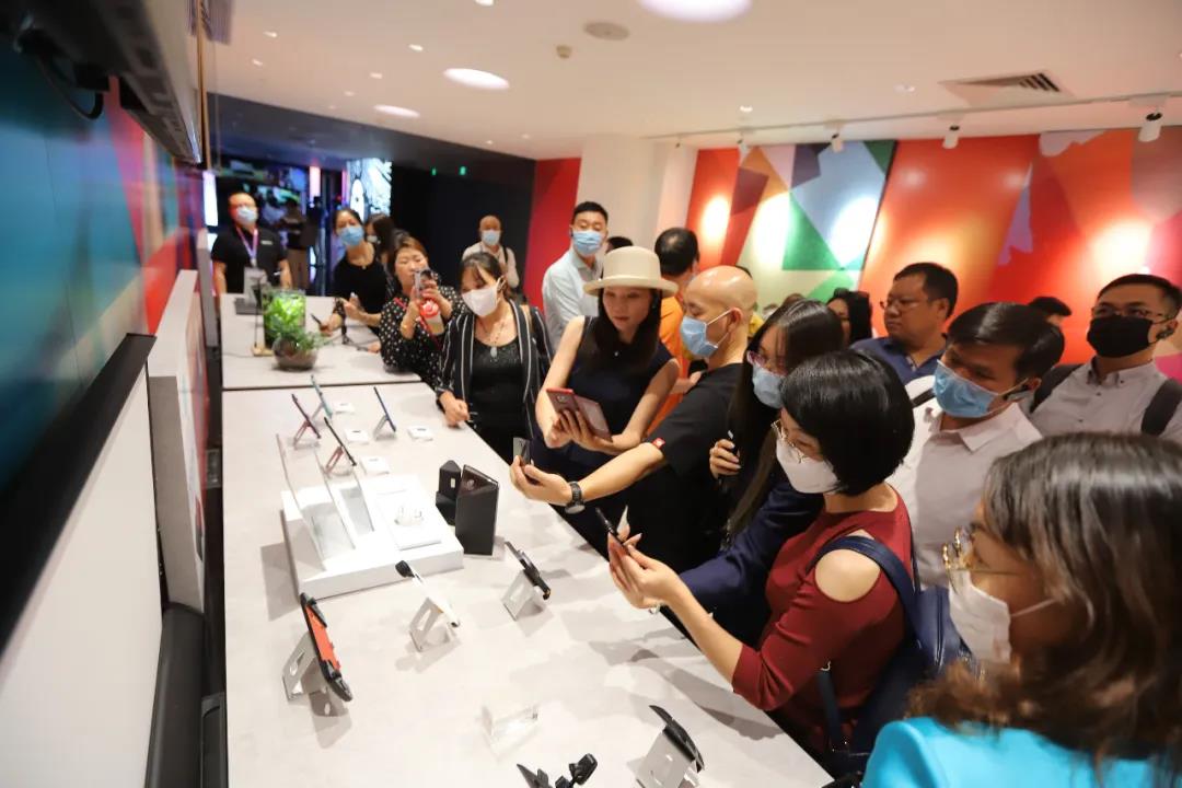 聯(lián)想，中國(guó)品牌的驕傲！